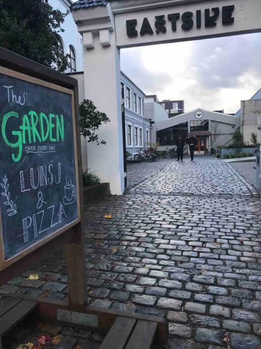 Charming Studio With Private Patio Stavanger Zewnętrze zdjęcie